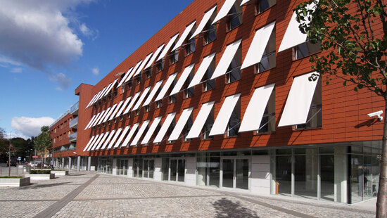 
										Copertine de balcon cu protecție solară
																						