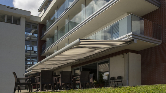 
										Copertine pentru terasă exterioară
																						